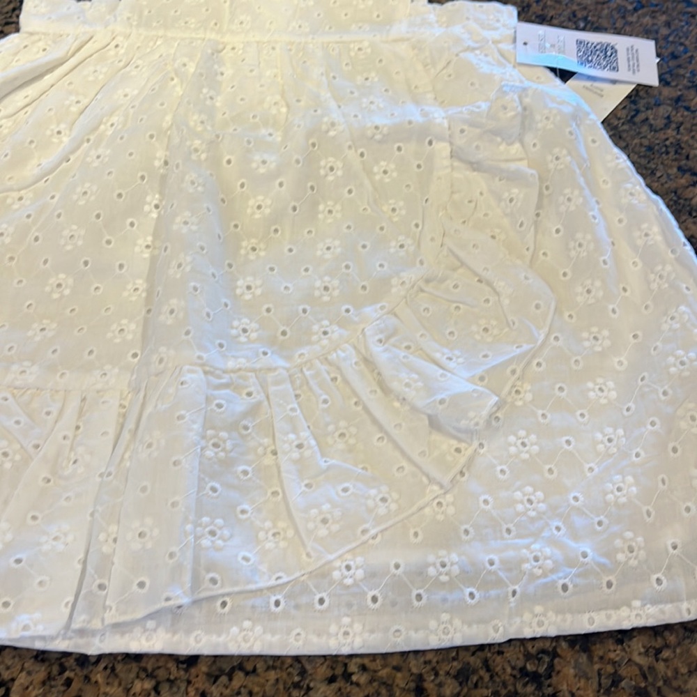 Chelsea & Violet white asymmetric eyelet dress. Size 4T - Picture 12 of 16